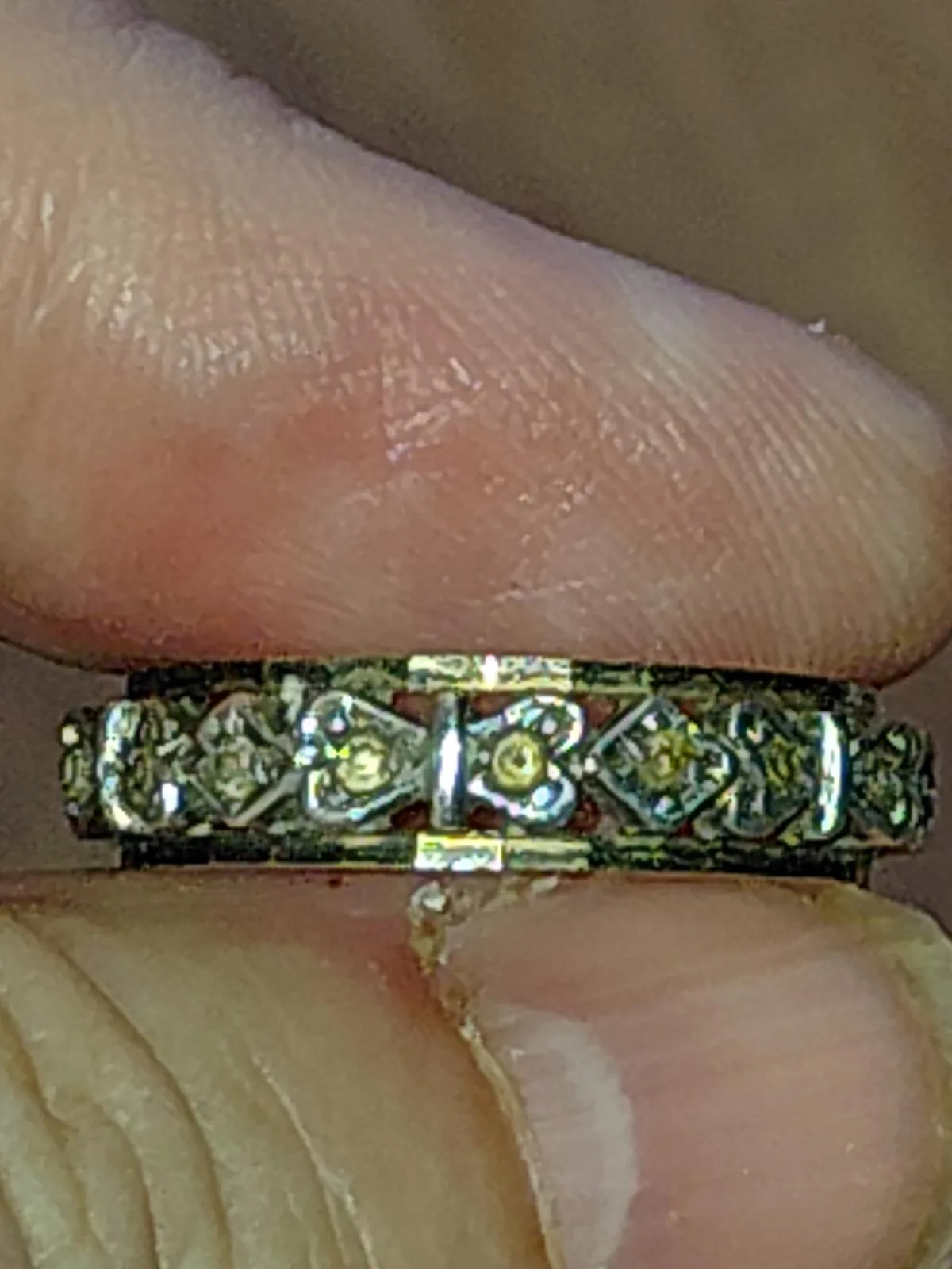 Vintage 9ct full circle of Zircons ring size 7.5 – photo 9