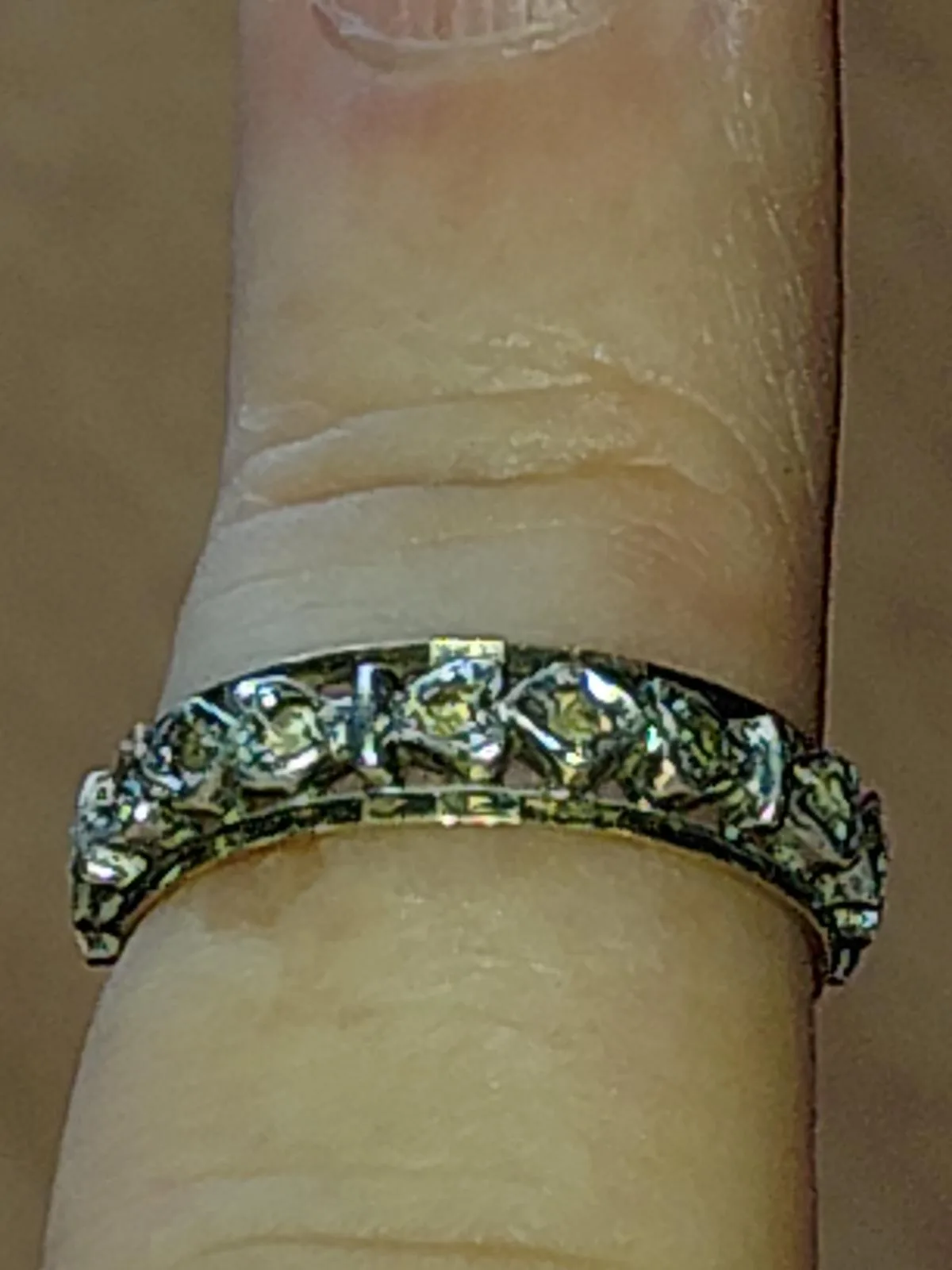 Vintage 9ct full circle of Zircons ring size 7.5 – photo 2