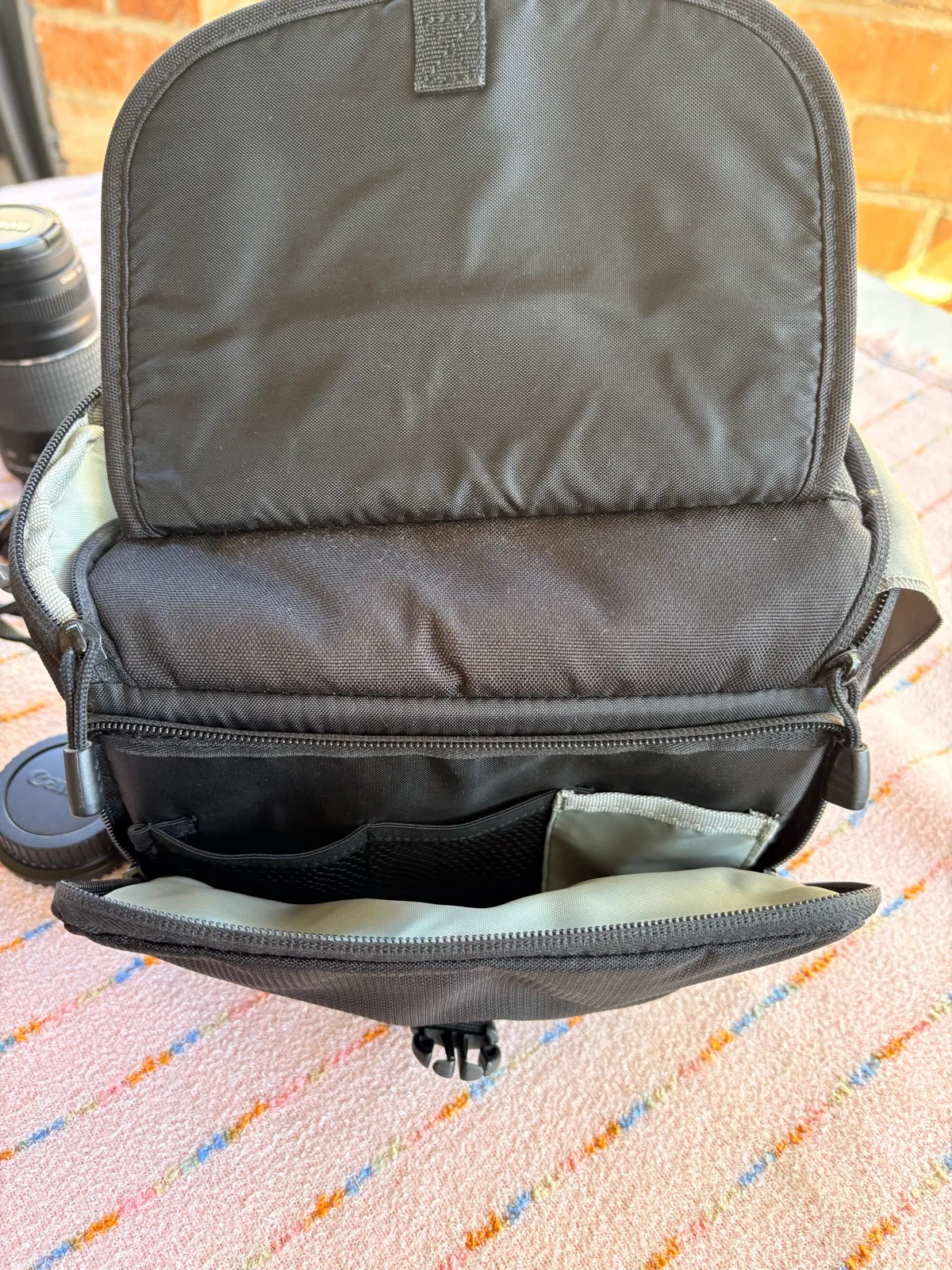 EOS 1000D Canon Camera — photo 7