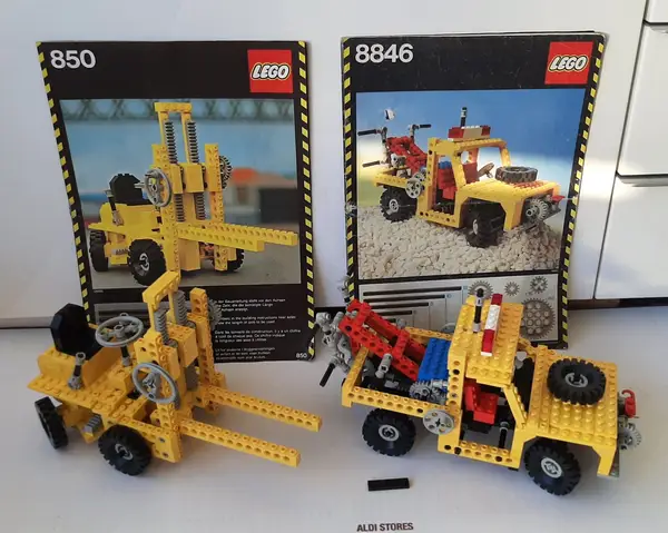 Vintage Lego Technic sets 8846 Tow Truck and 850 Fork Lift