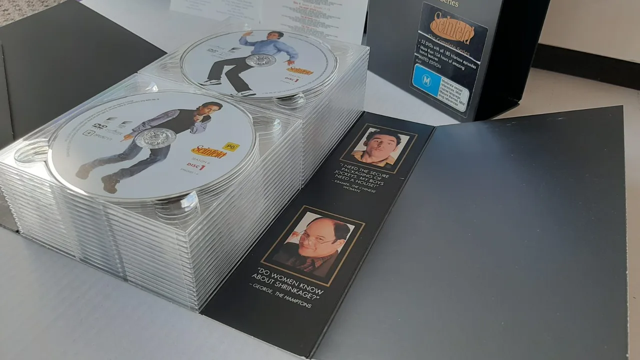 Seinfeld The Complete Series (32-disc boxed set) - VGC – photo 7