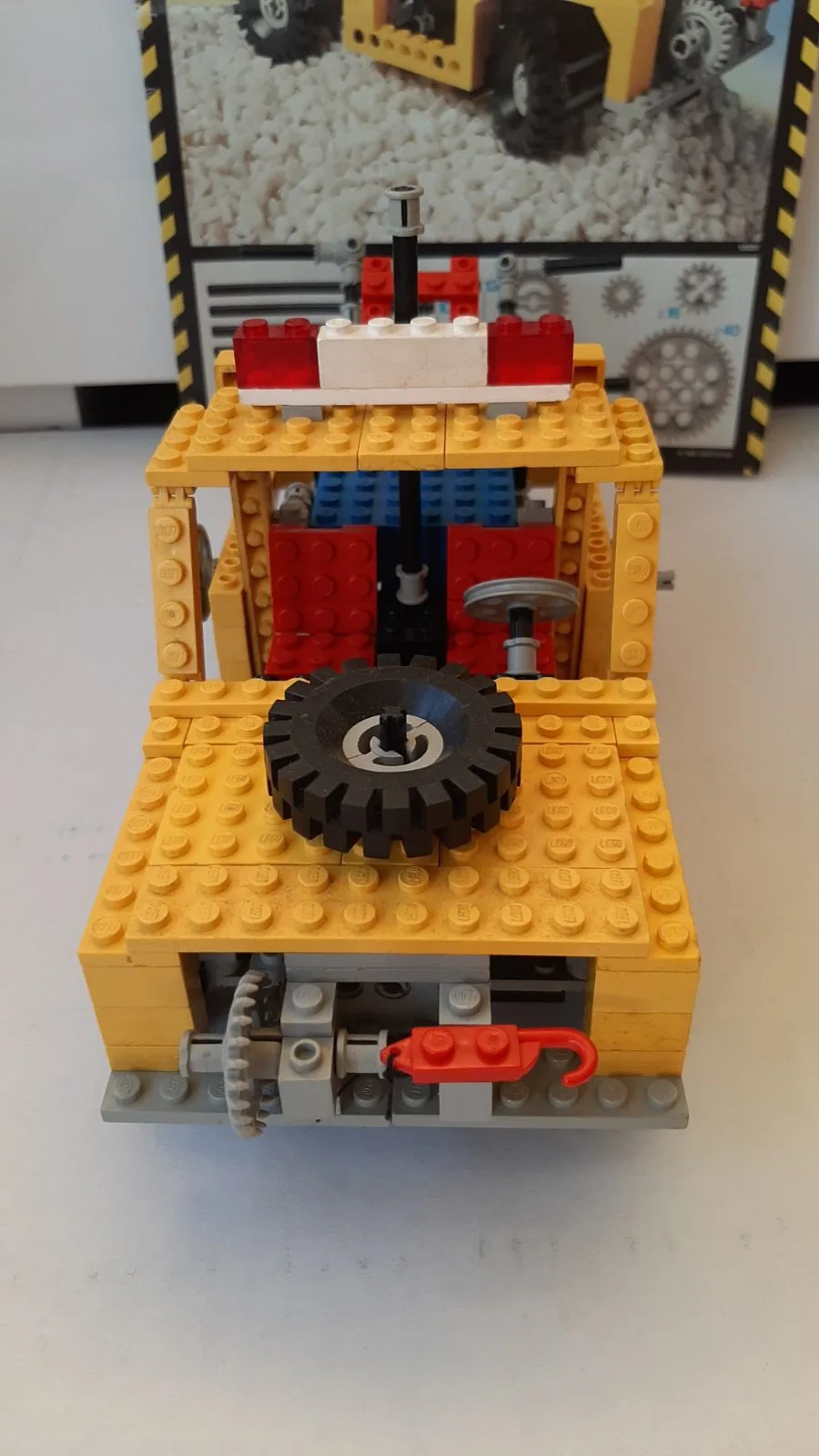 Vintage Lego Technic sets 8846 Tow Truck and 8844 Helicopter – photo 10