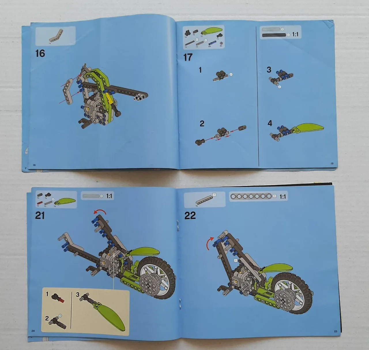 Lego Technic 8291 Dirt Bike - Instruction books only – photo 3
