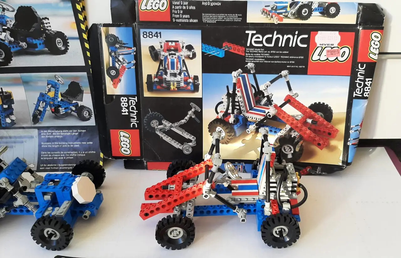 Vintage Lego Technic sets 854 Go Kart and 8841 Dune Buggy / Desert Racer – photo 7