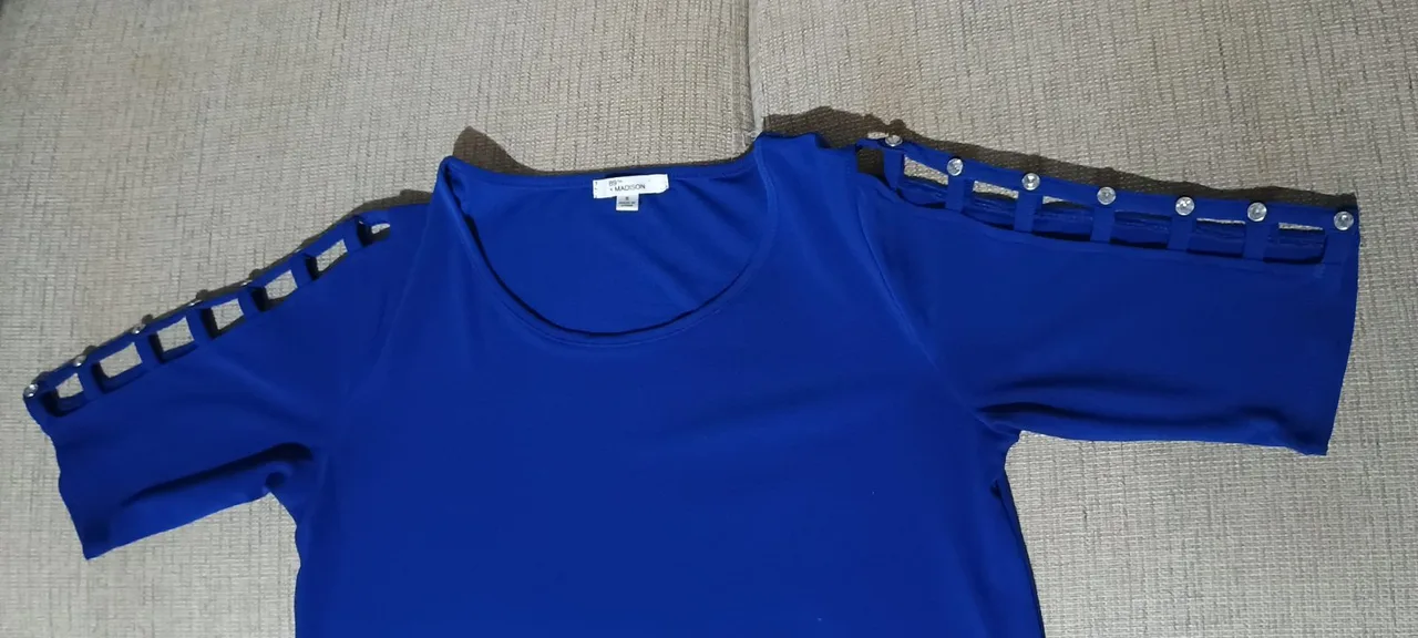 Women’s Cobalt Blue Ladder Sleeve Diamante Knit Embellished Top Size S – photo 2