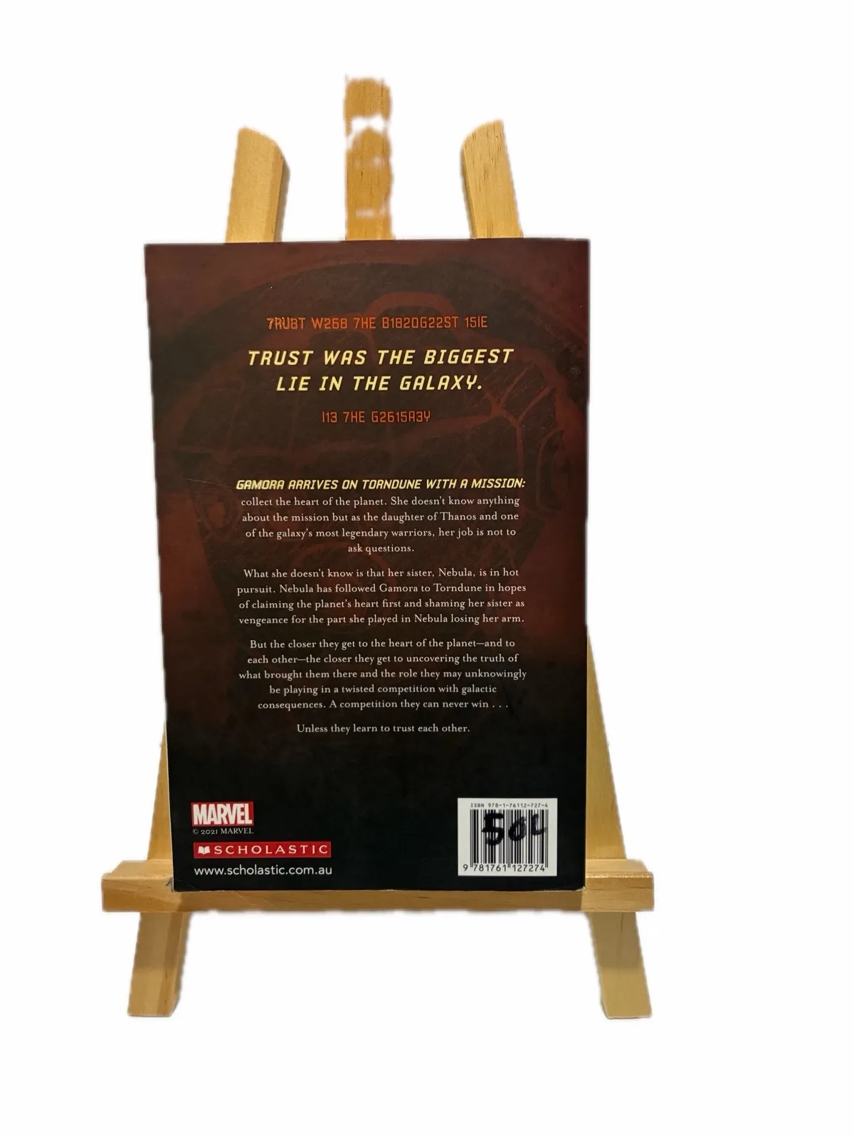 Paperback book Gamora and Nebula MARVEL — photo 2