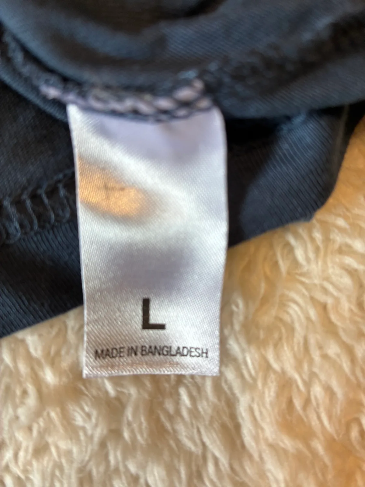 Men’s Large Licenced DC t-shirt — photo 5