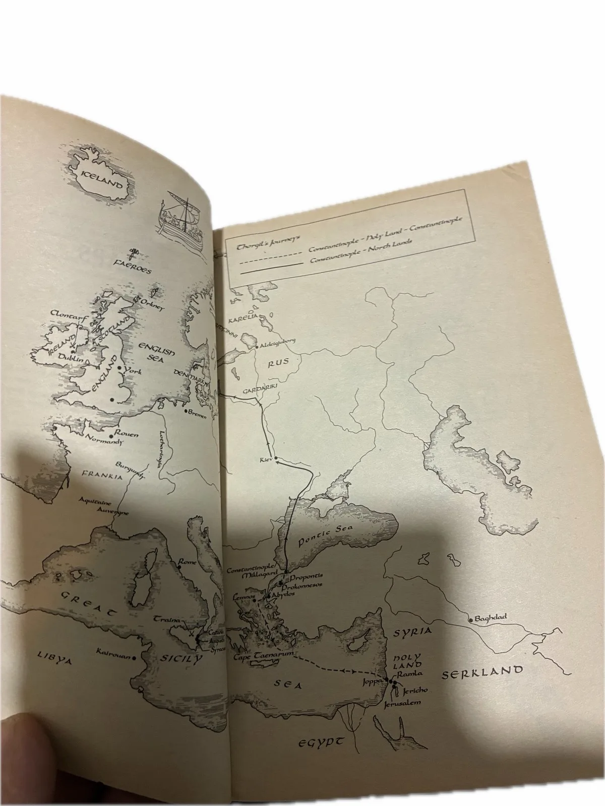Paperback book Viking:Kings man — photo 7