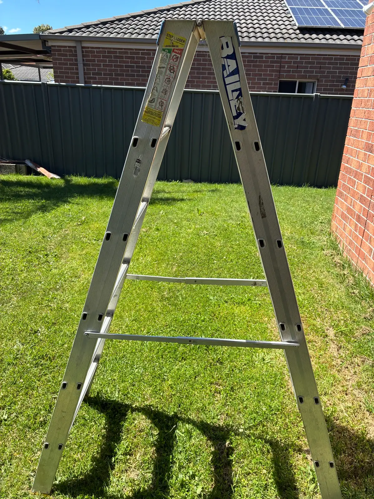 Bailey 1.8mt  5 step Aluminium A-Frame – photo 2