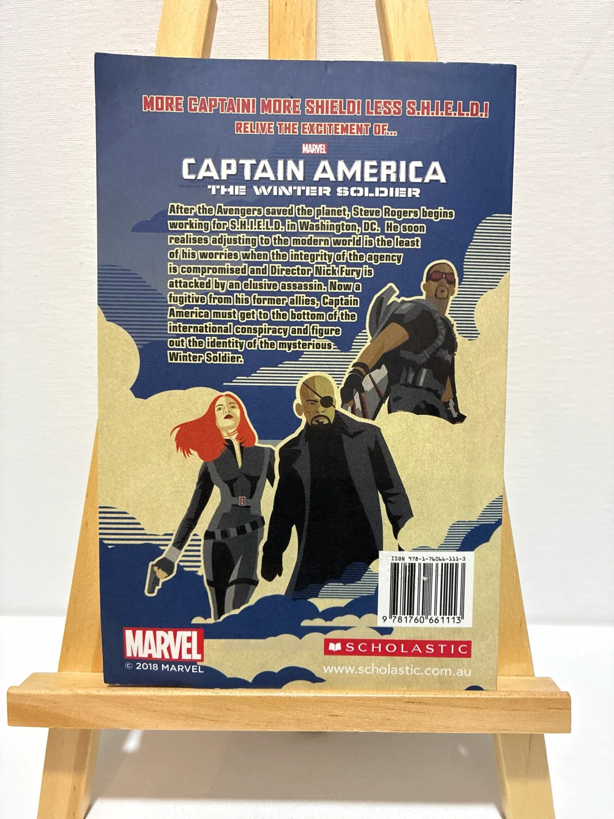 Marvel 10th year limited edition Captain America The winter soldier — photo 2