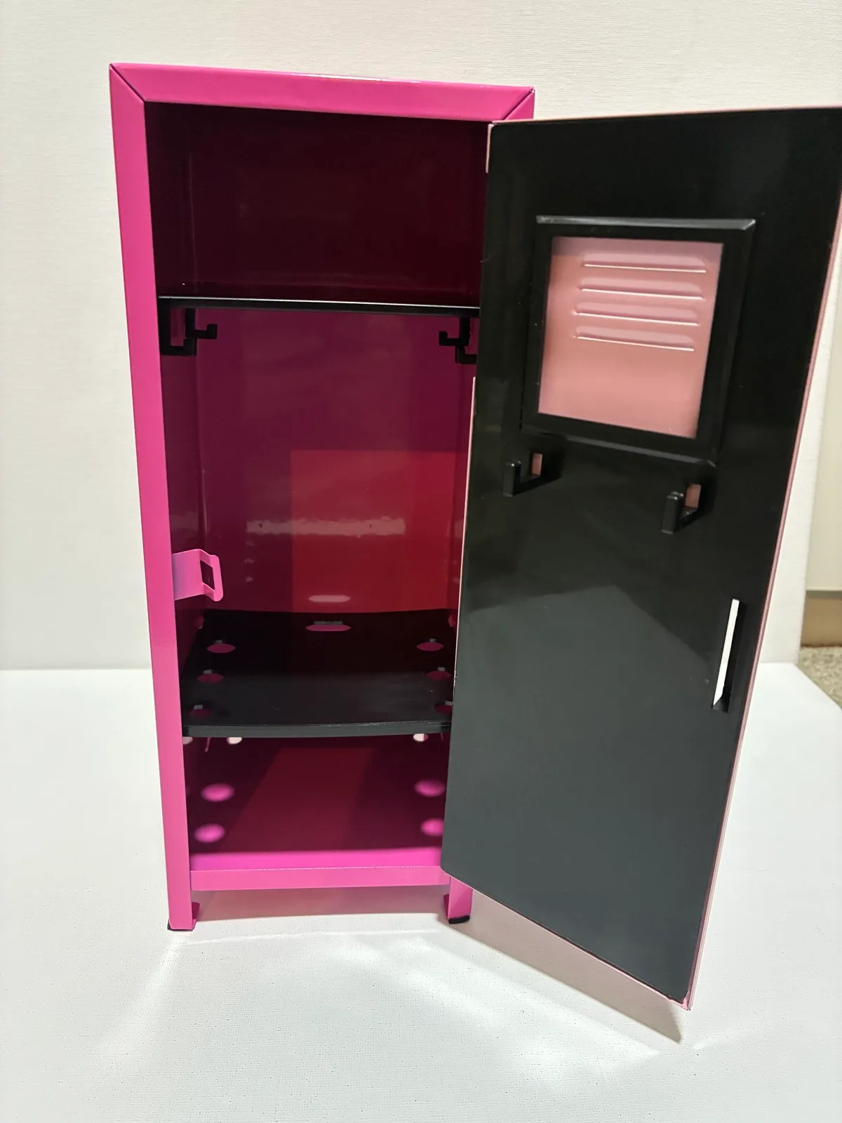 Powerpuff Girls metal locker with shelves — photo 2