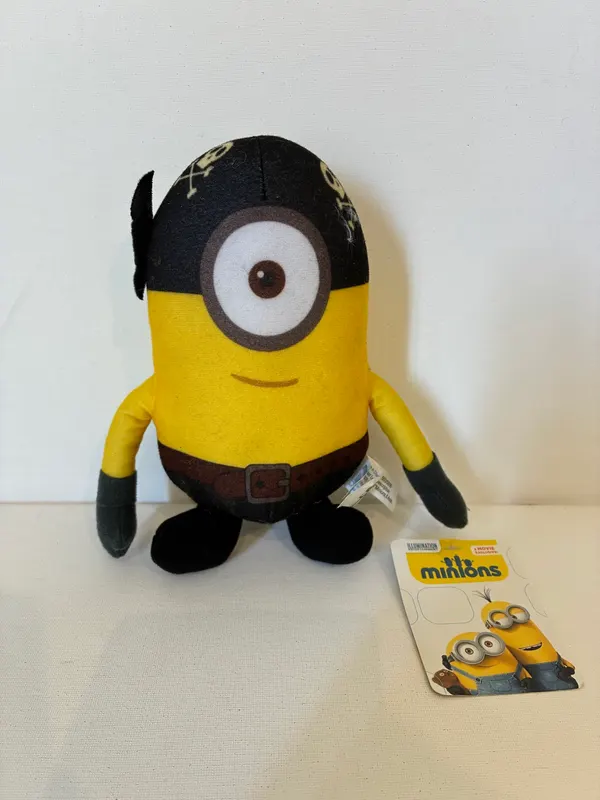 16cm minions plush with tag