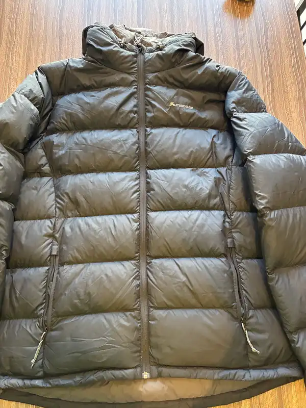 MacPac Men’s XXL down puffer