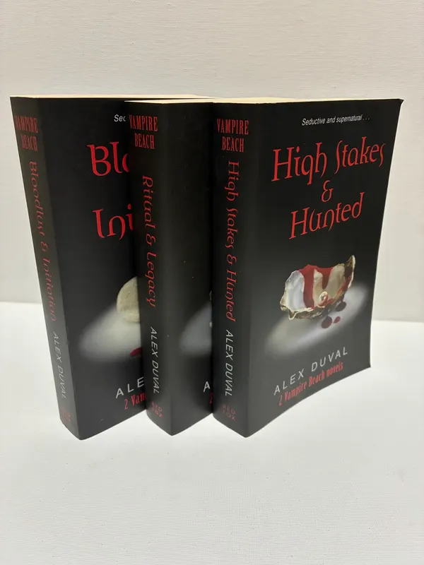 Complete book set VAMPIRE BEACH