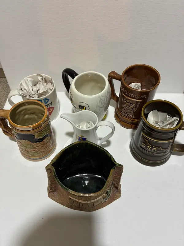 Various Ceramic pieces mugs etc