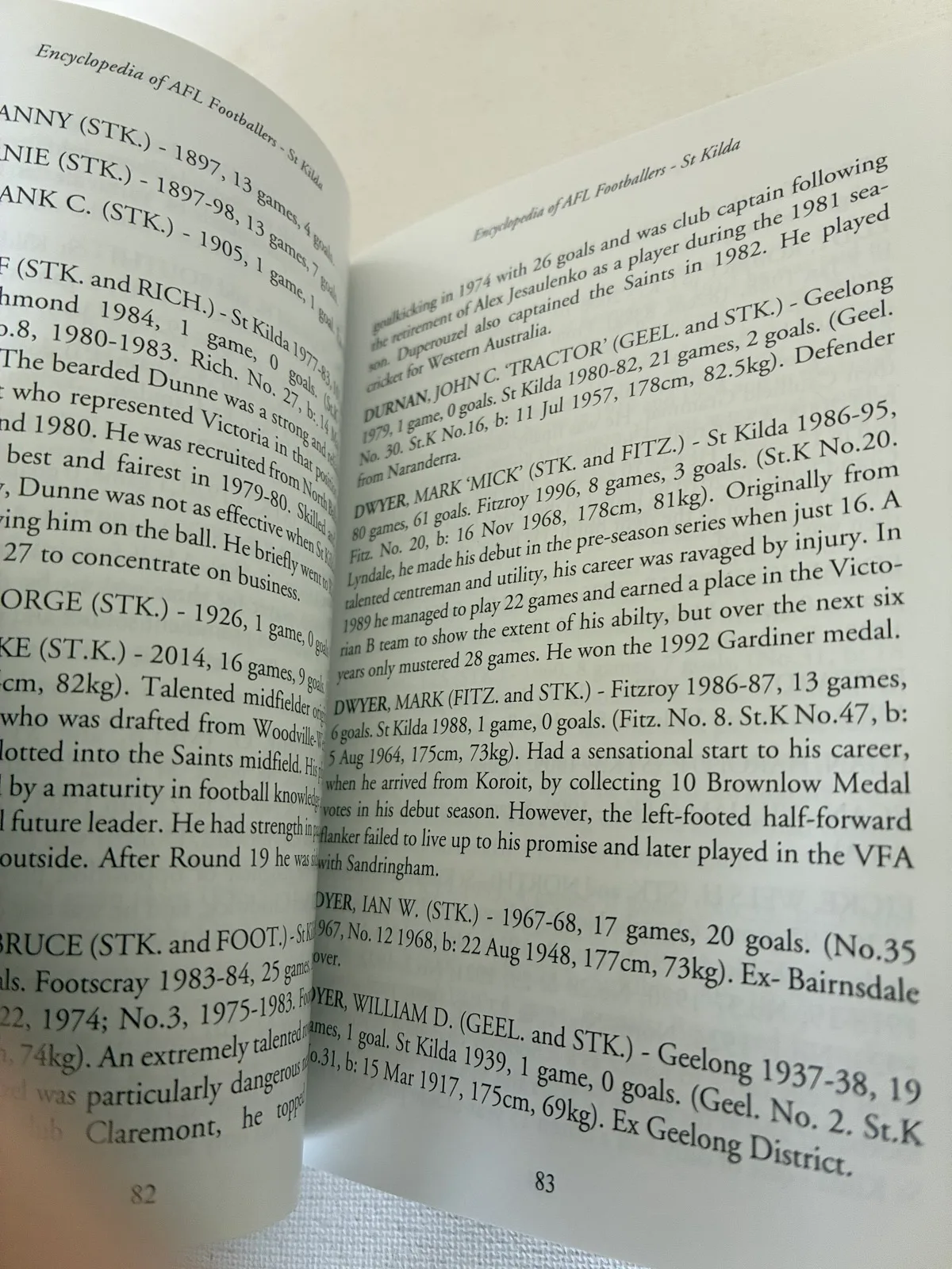 AFL St kilda pocket size paperback – photo 5