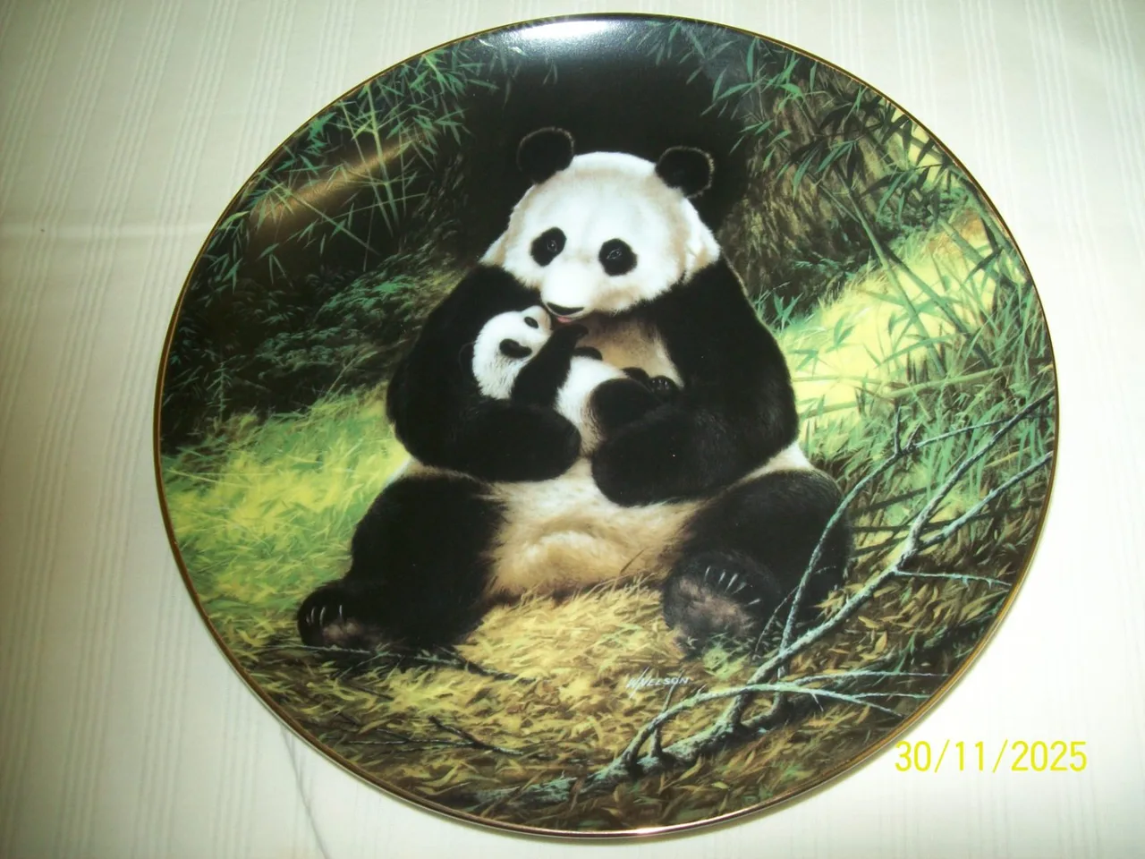 The Panda + The Snow Leopard + The Red Wolf Bradford Plates. As New. Ref: PLT009 – photo 5