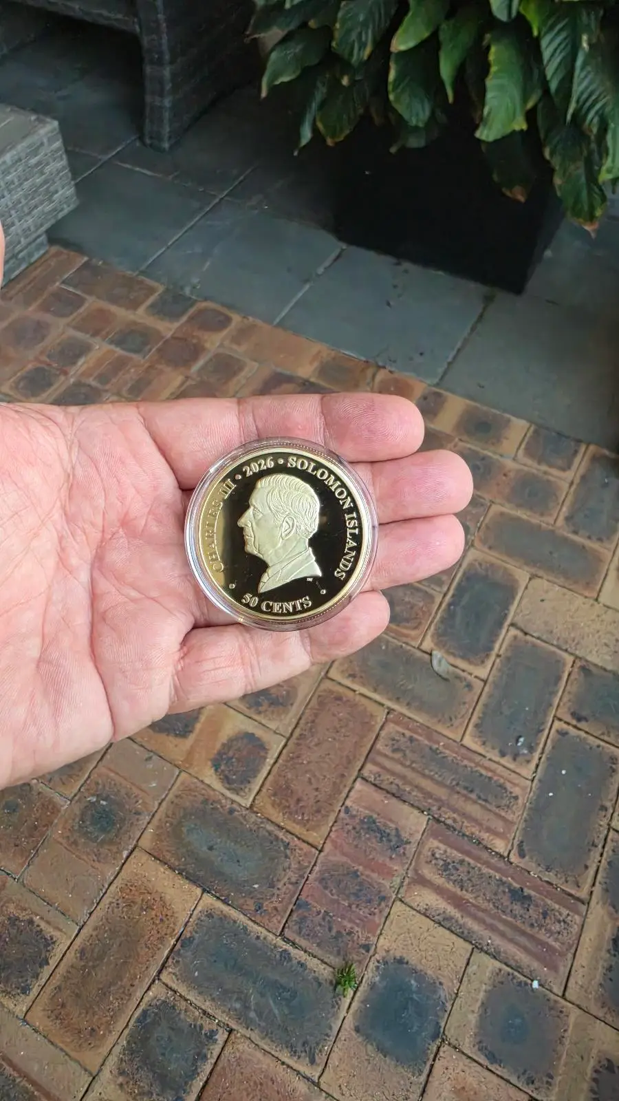Solomon Islands 2026 — 24 Carat Gold-Plated 50c Coin — Battle of Kapyong 1951 – photo 4