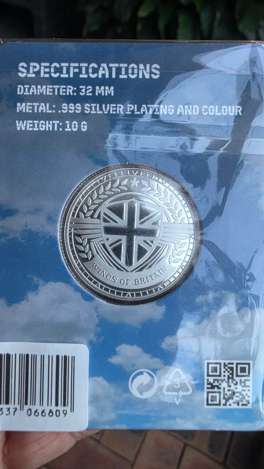 Wings of Britain — Silver-Plated Medallion — Hawker Hurricane 1935 — New Sealed – photo 4