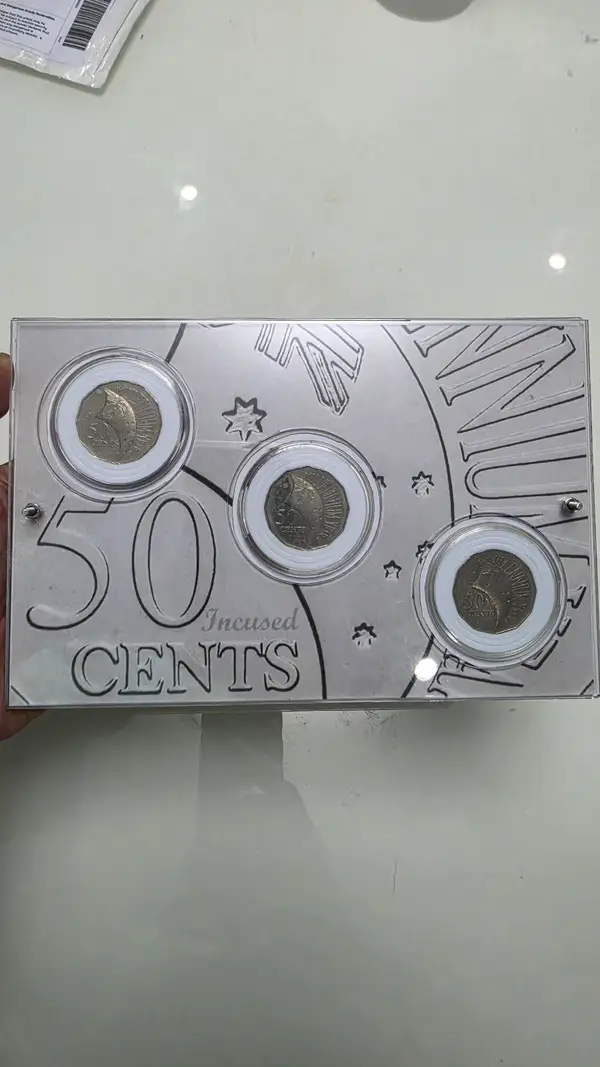 🌟 THREE RARE INCUSE FLAG 50c COINS — CUSTOM DISPLAY CASE — $500 FIRM