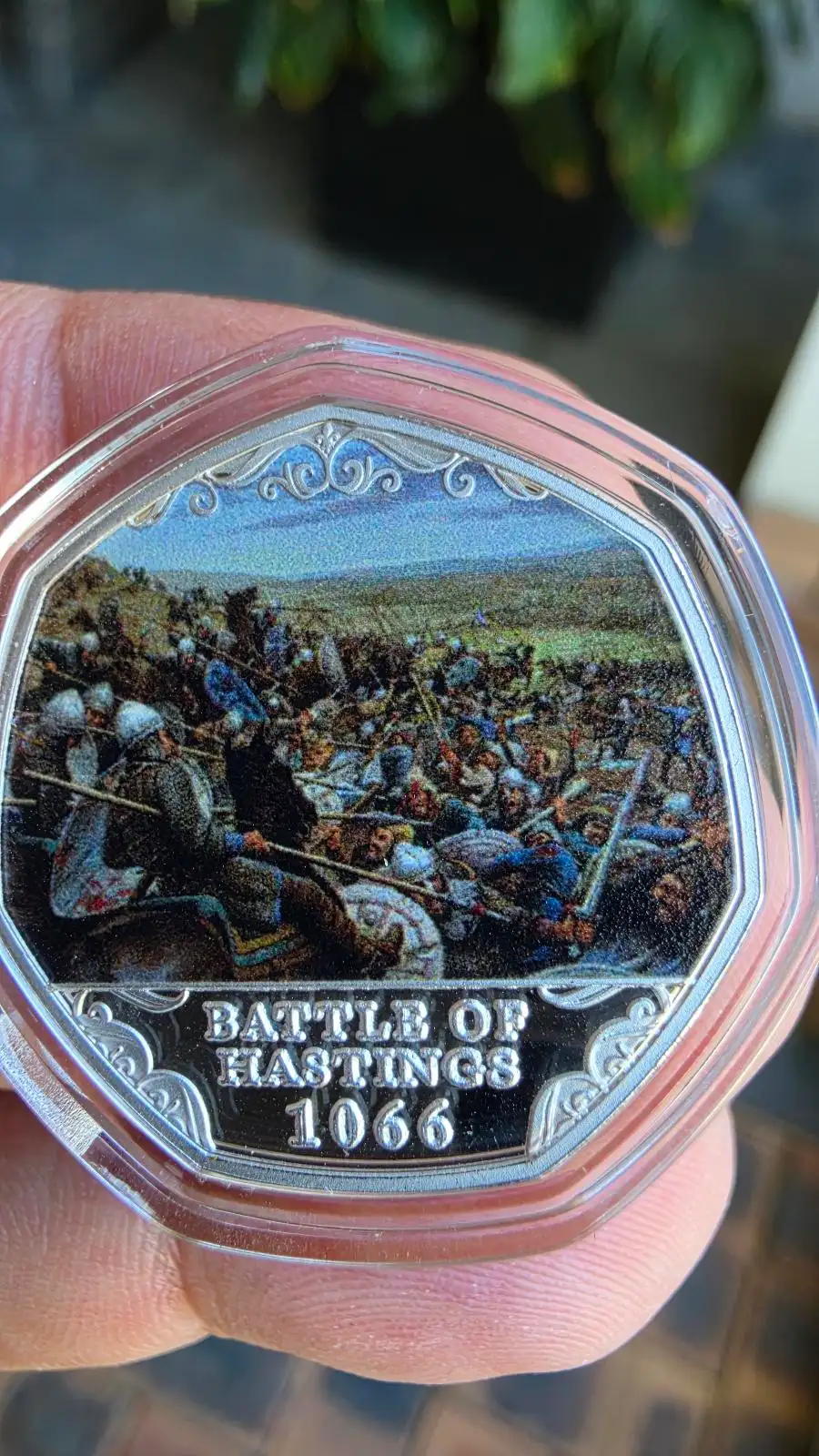 Britain in Battle — Battle of Hastings 1066 — Solomon Islands 2026 50c Coin + Al – photo 2