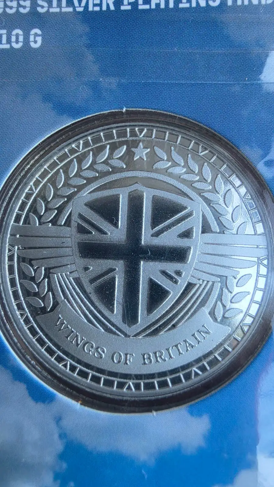Wings of Britain — Silver-Plated Medallion — Hawker Hurricane 1935 — New Sealed – photo 2