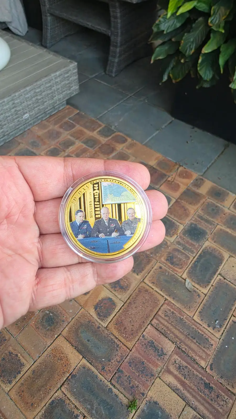 Solomon Islands 2024 — 24 Carat Gold-Plated 50c Coin — D-Day SHAEF 1943 – photo 4