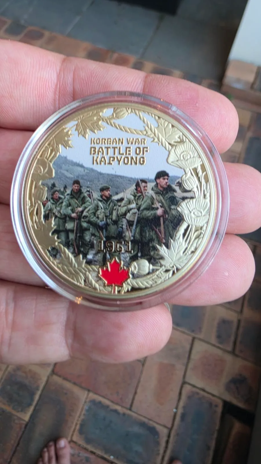 Solomon Islands 2026 — 24 Carat Gold-Plated 50c Coin — Battle of Kapyong 1951 – photo 2
