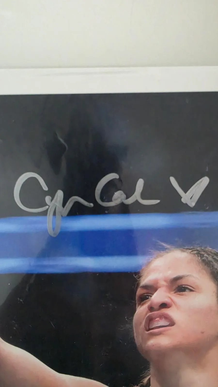 Cynthia Calvillo UFC Signed 8x10 Photo — JSA Certified Authenticity SS55790 – photo 3