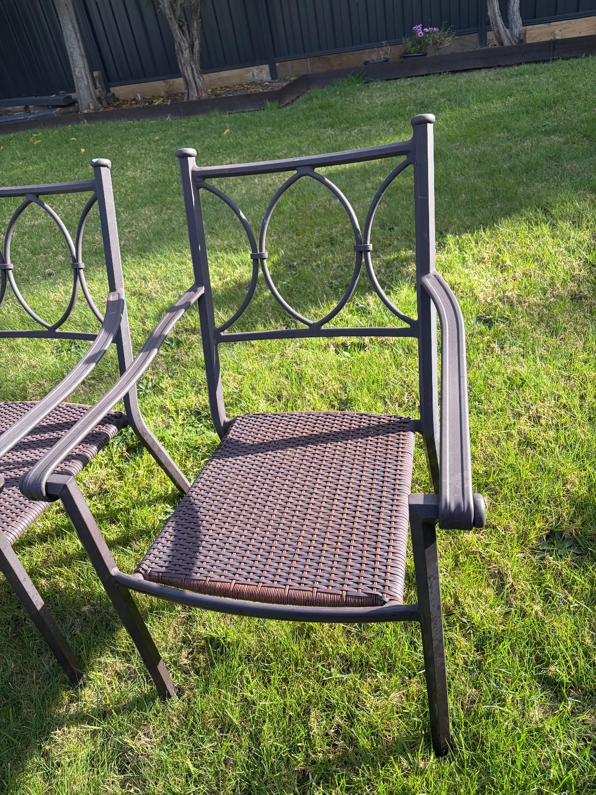 Metal and woven outdoor armchairs — photo 3
