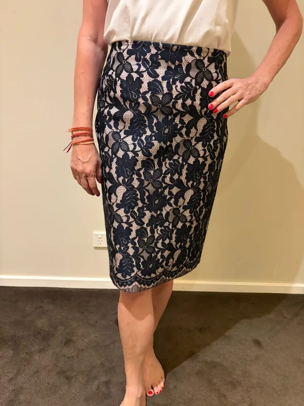 Scanlan Theodore Pink & Navy Lace Pencil Skirt