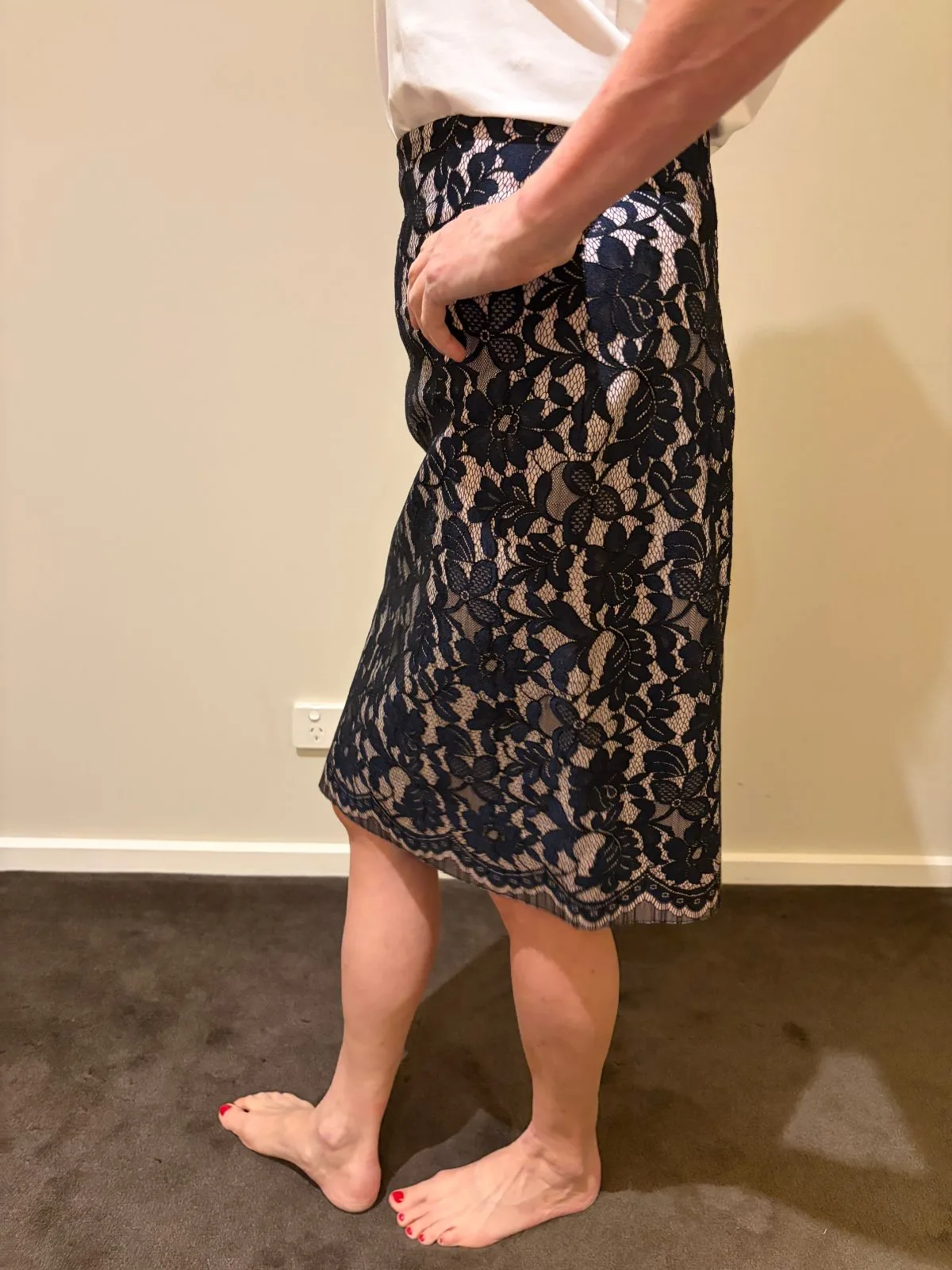 Scanlan Theodore Pink & Navy Lace Pencil Skirt — photo 3