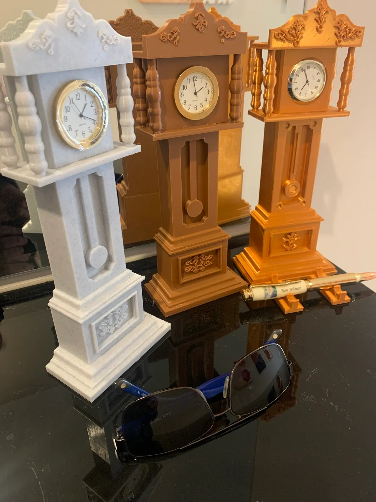 Desk size grandfather Clock, 3D printed with separate pen holder. Gift or Trophy — photo 5