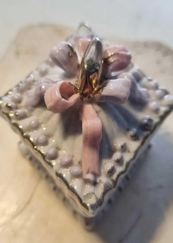 Trinket box
