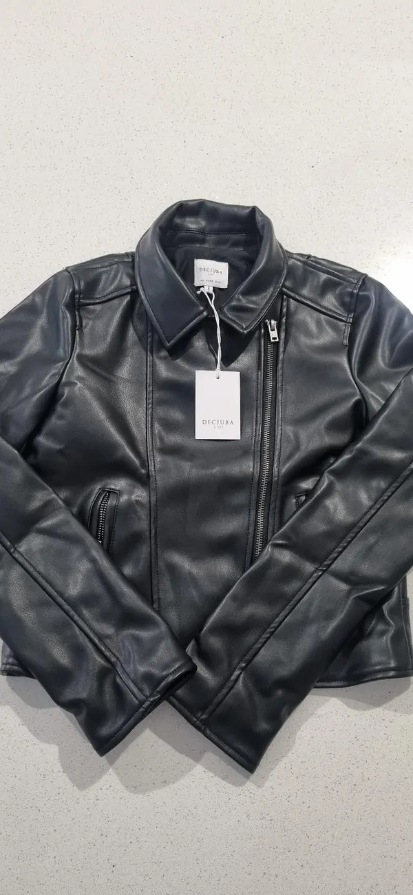 Leather Jacket (Faux )Girls size L kids