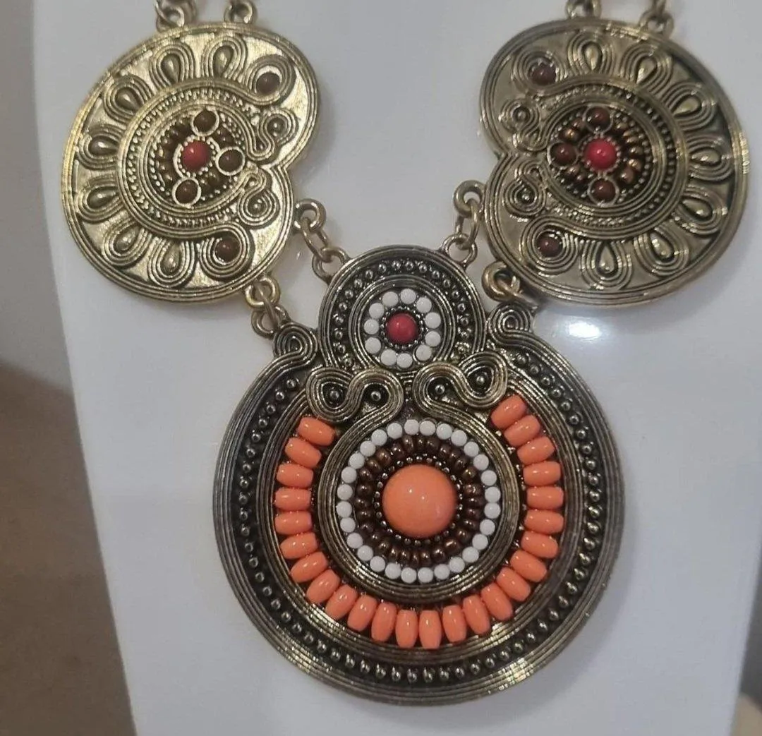 Fashion Jewelry necklace — photo 2