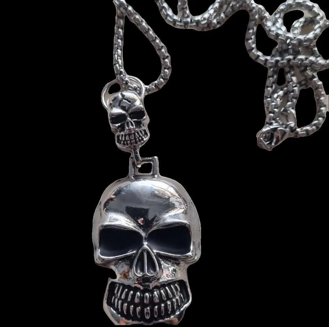Skull pendant Necklace — photo 4