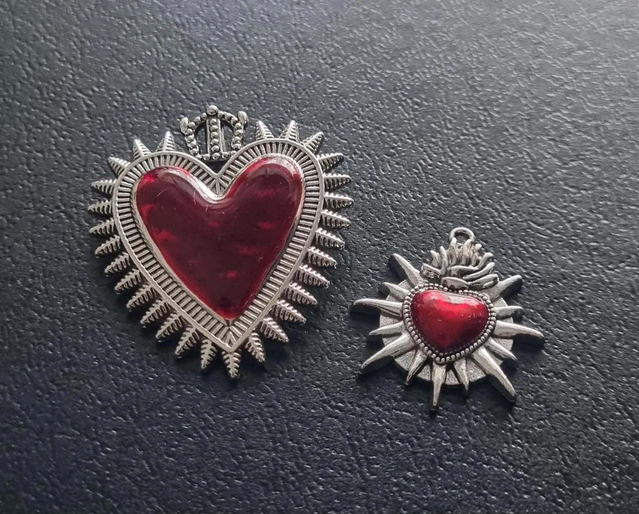 Retro Red heart Pendants – photo 3