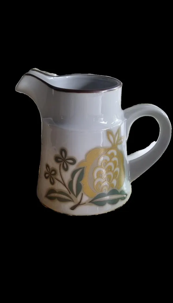 Jug with  pattern