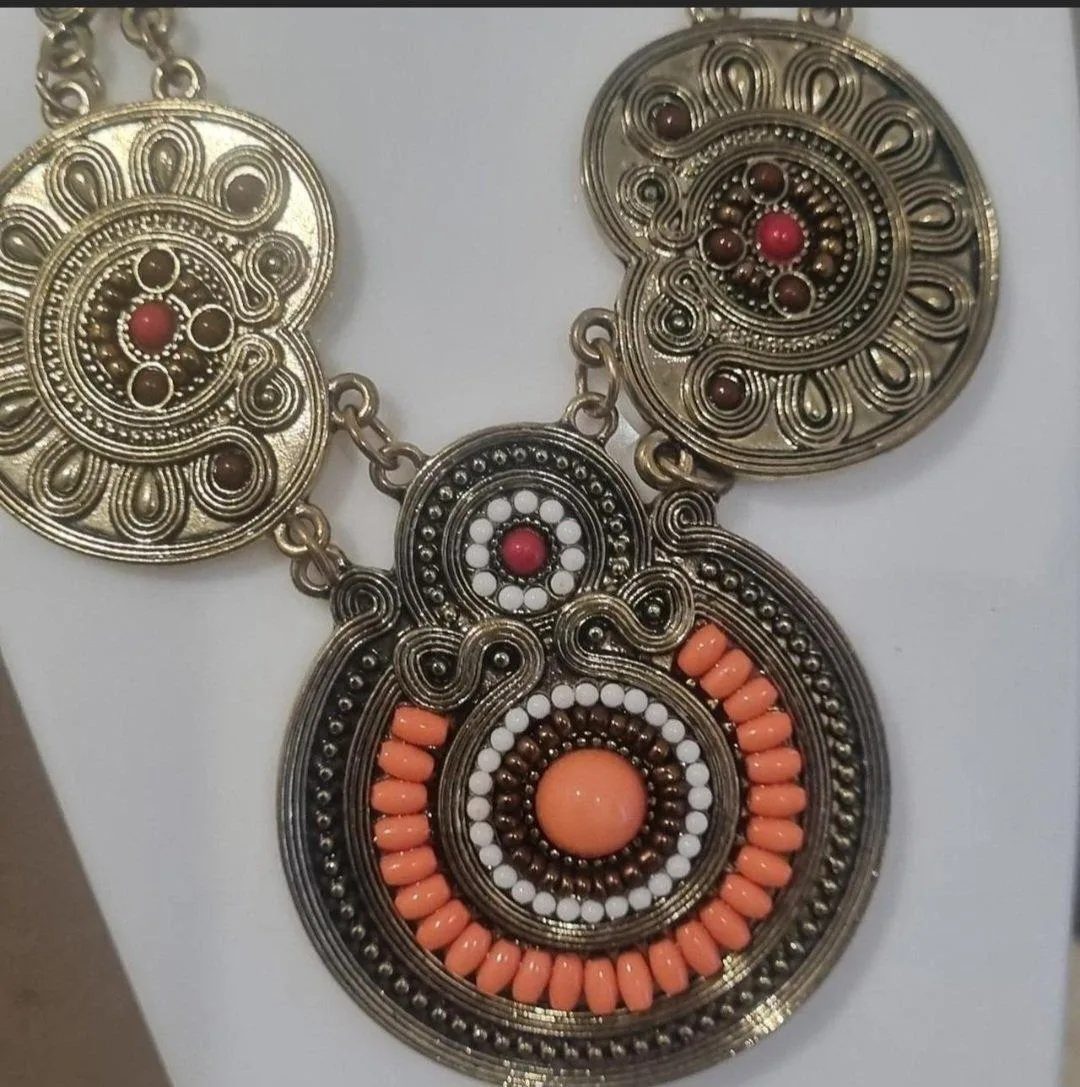Fashion Jewelry necklace — photo 4