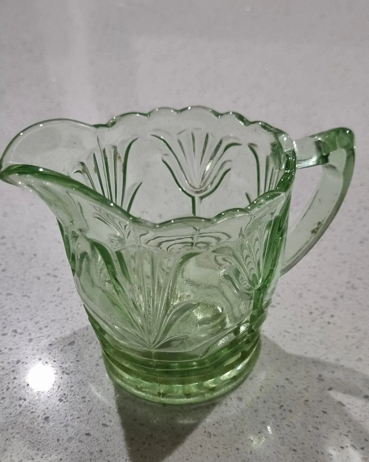 Depression glass jug — photo 4