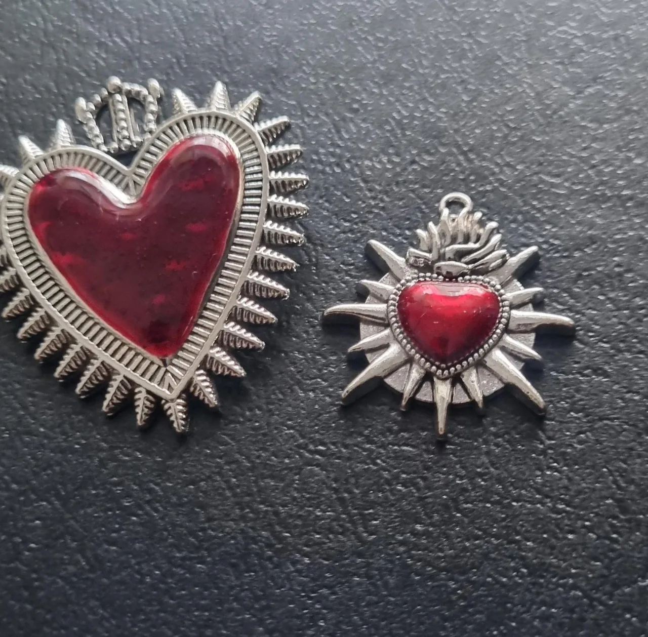 Retro Red heart Pendants – photo 2
