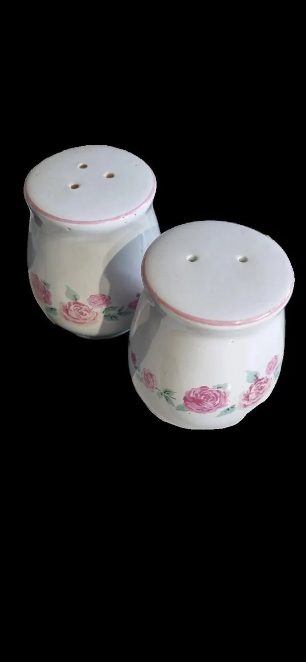 Salt and Pepper shakers