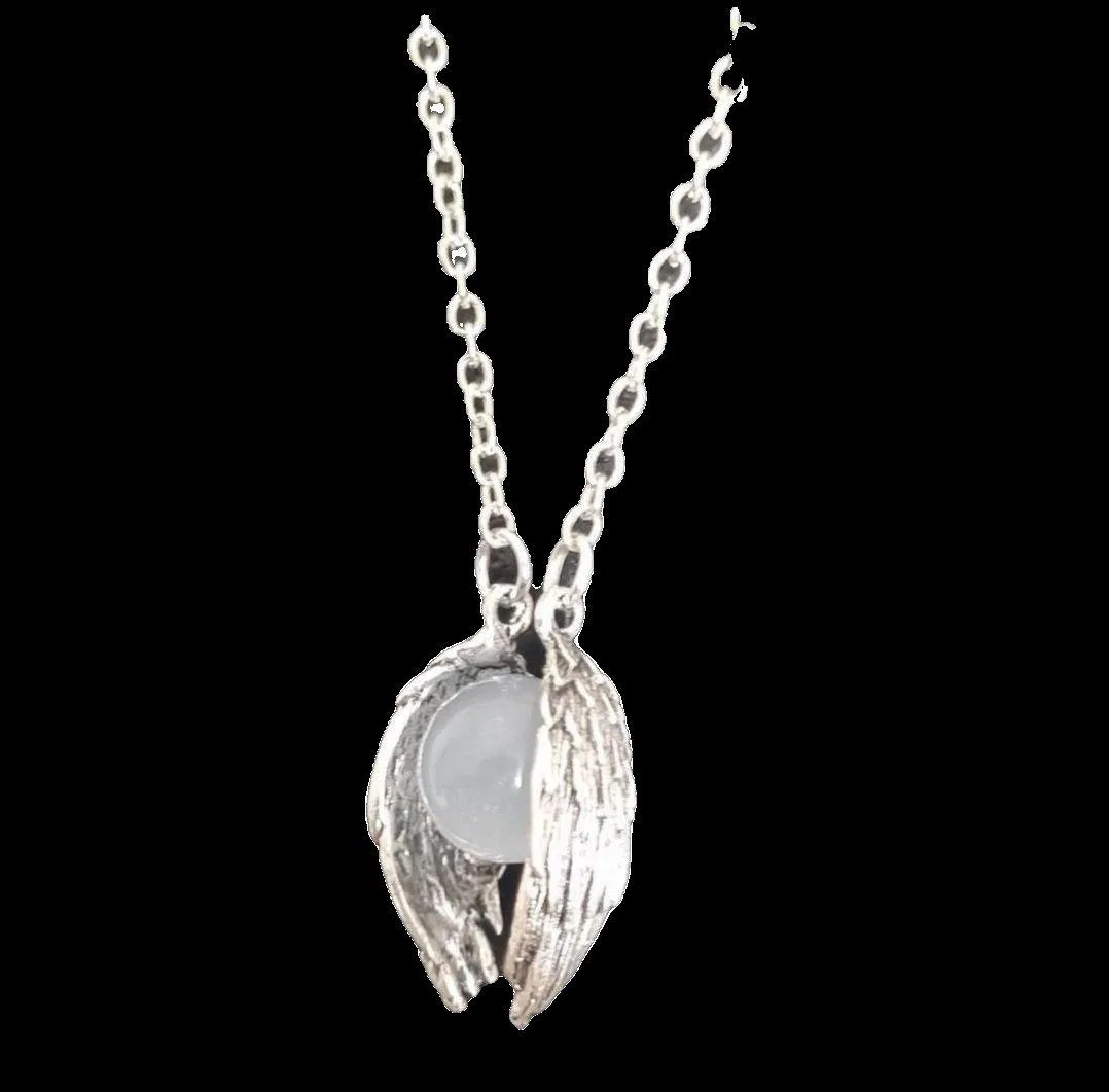 Pendant Wings and sphere — photo 4