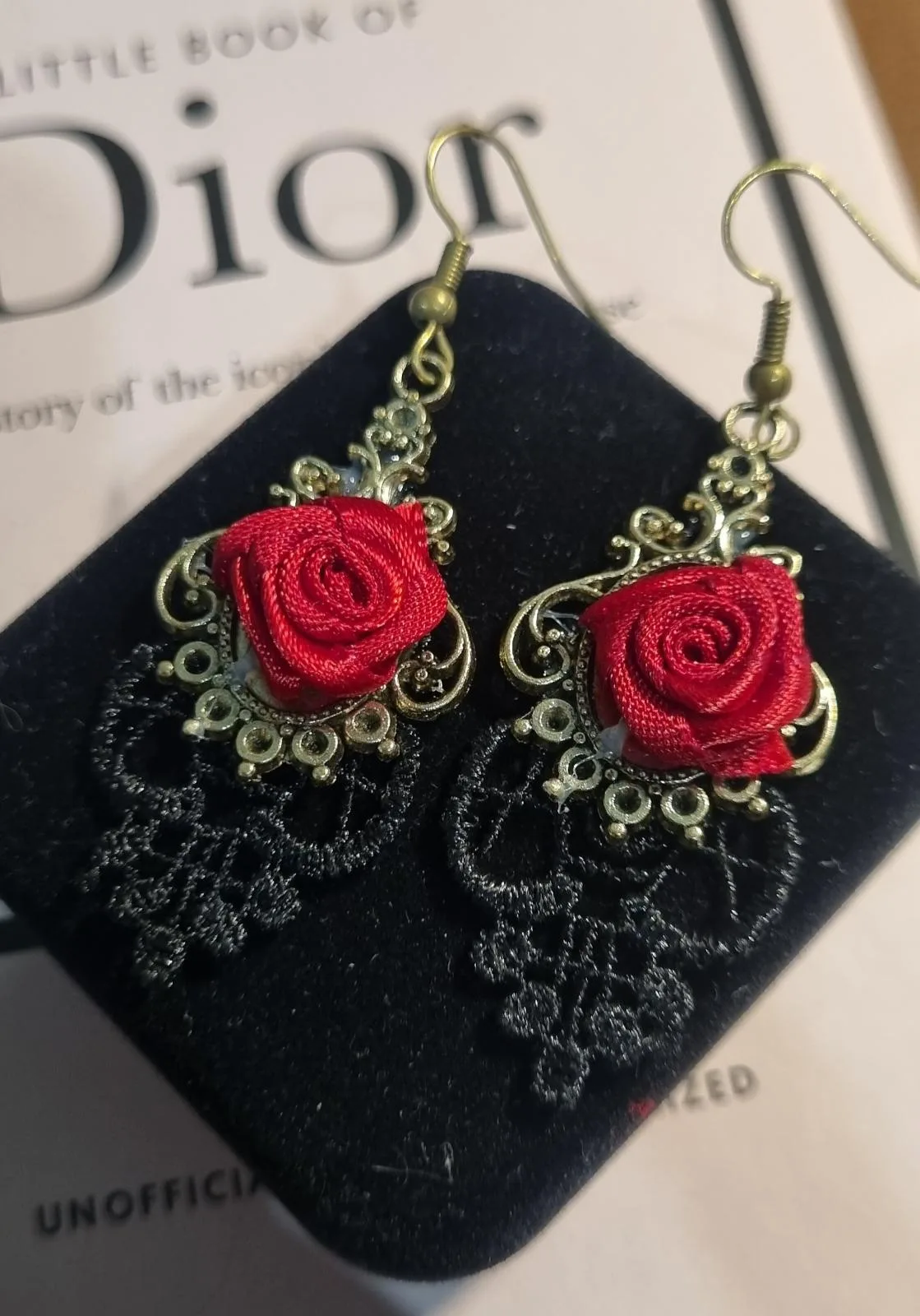 Rosebud vintage style earrings – photo 3