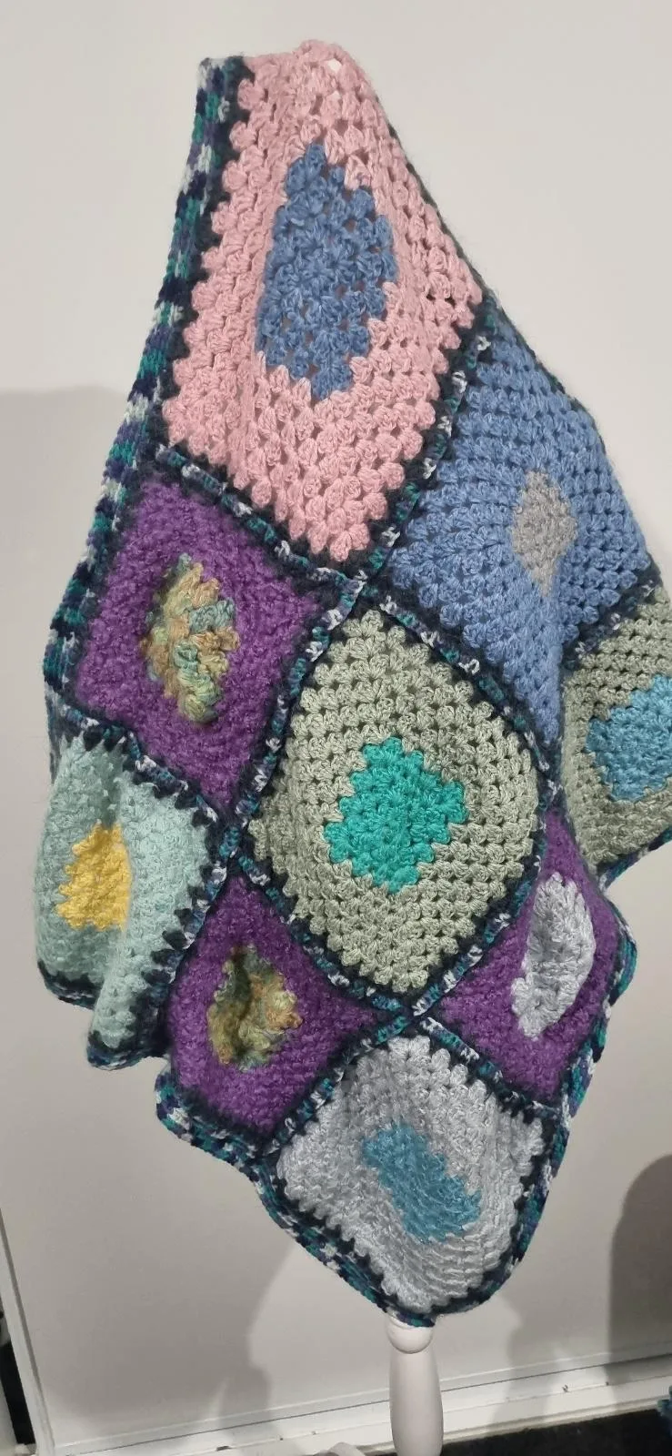 Hand made Small lap blanket — photo 7
