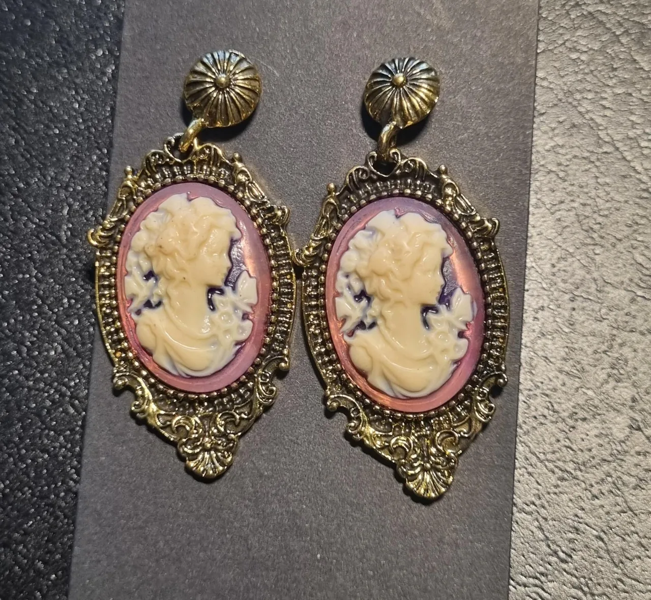 Cameo Earrings – photo 6