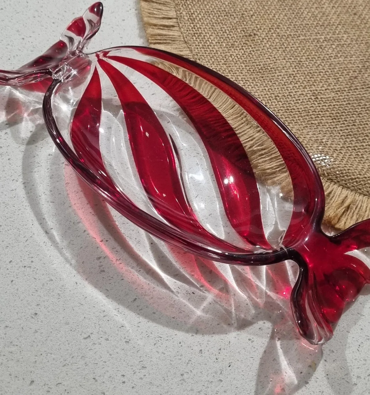 Glass home decor plate — photo 2