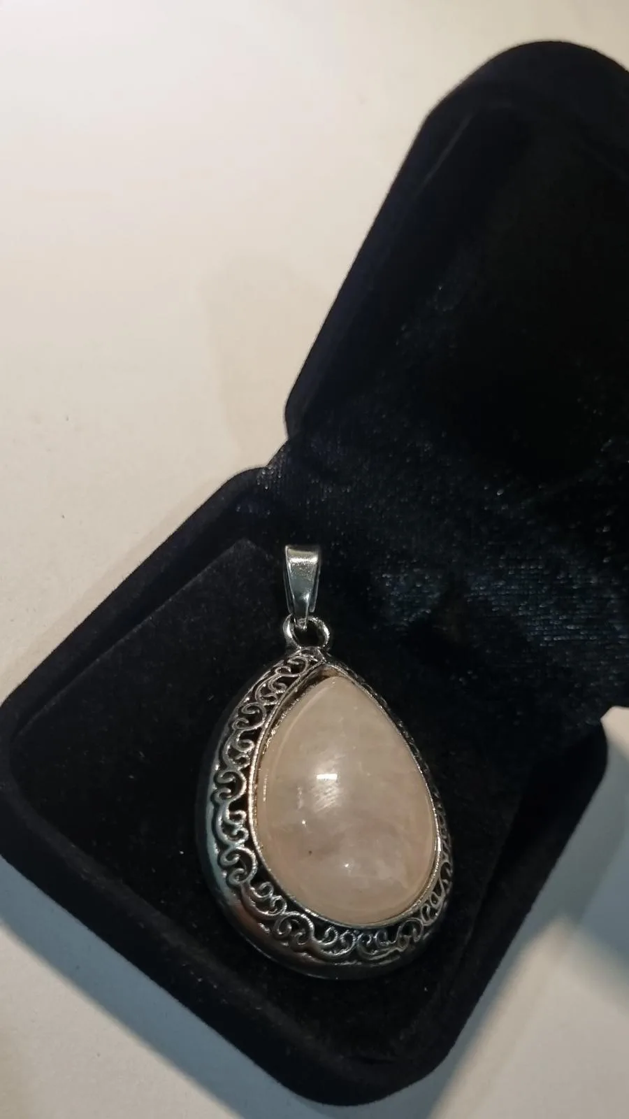 Pendant Natural Rose Stone — photo 4