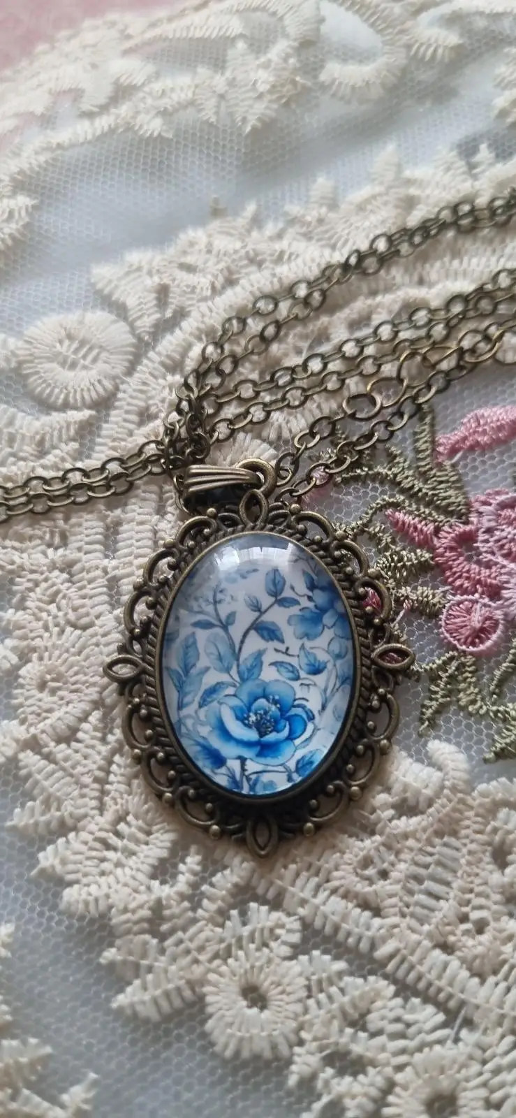 Glass beaded picture in vintage style frame pendant – photo 3